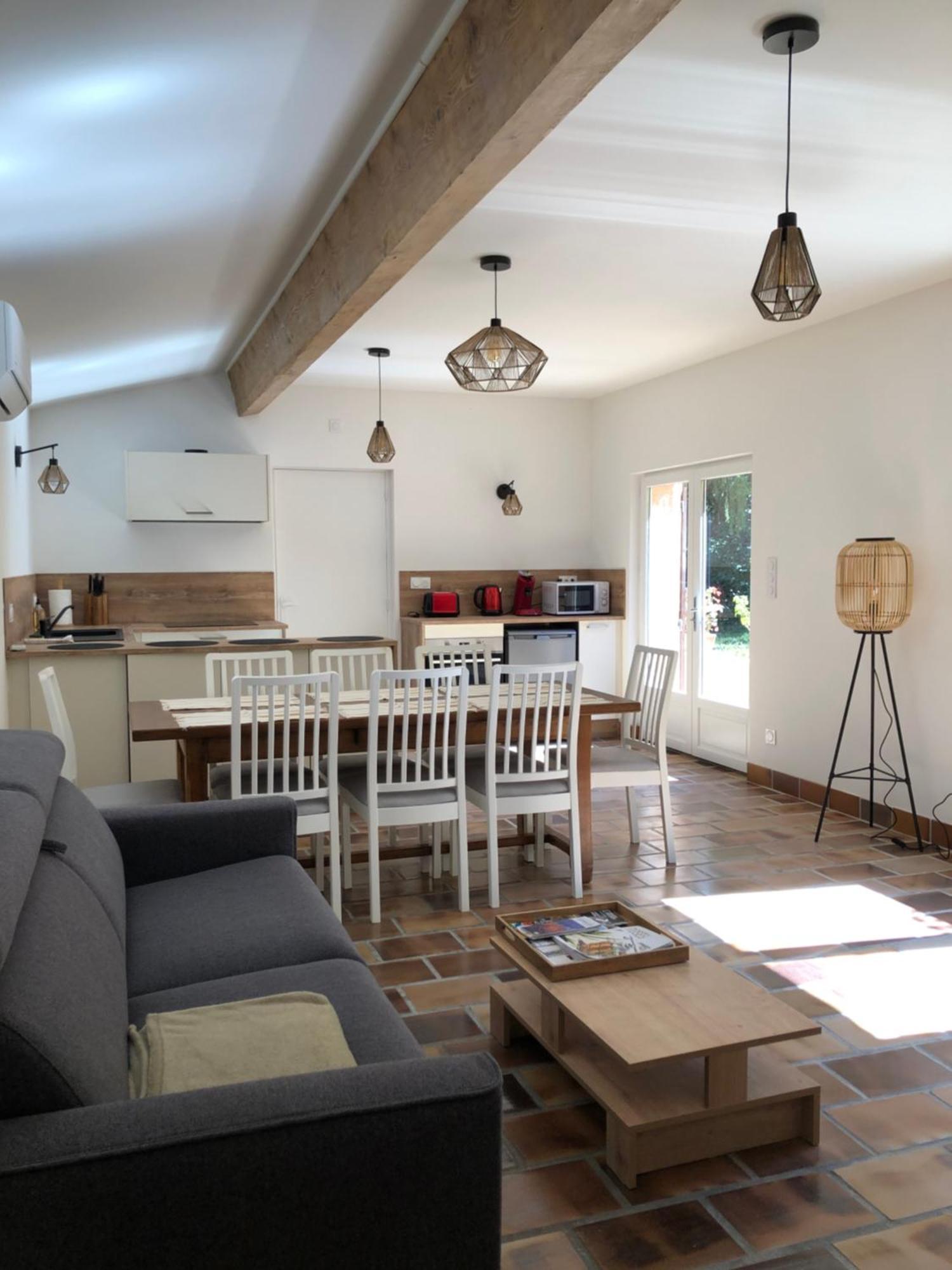 Gite En Provence Dans Grand Jardin Avec Piscine Partagee 科尔尼永孔福 外观 照片